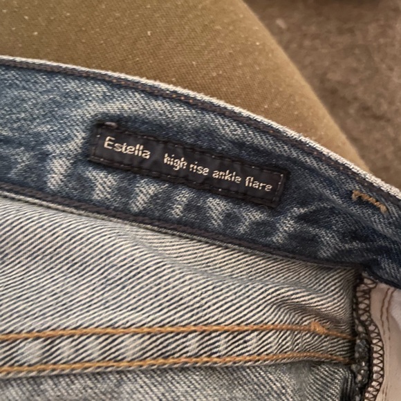 COH Estella Jeans - Picture 6 of 6